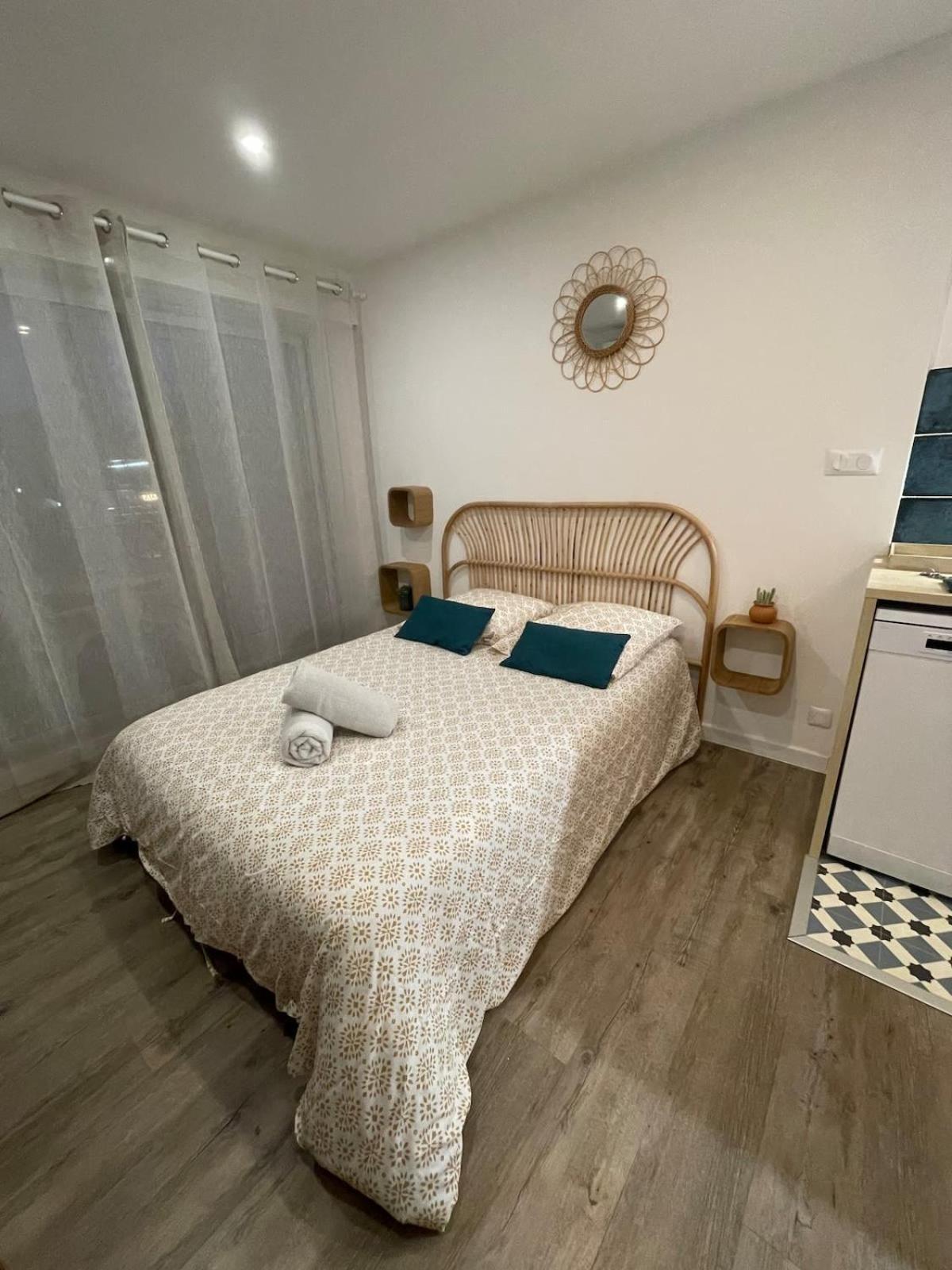 Palermo' - Port D'hyeres Air-conditioned & Wifi Appartement *
